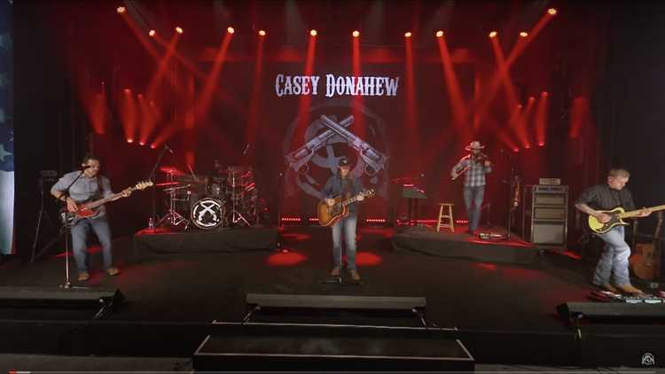 Casey Donahew's NYE Livestream